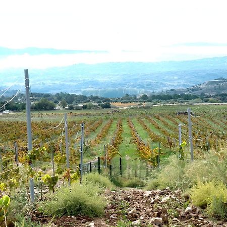 Hotel Tierras De Cebreros Εξωτερικό φωτογραφία